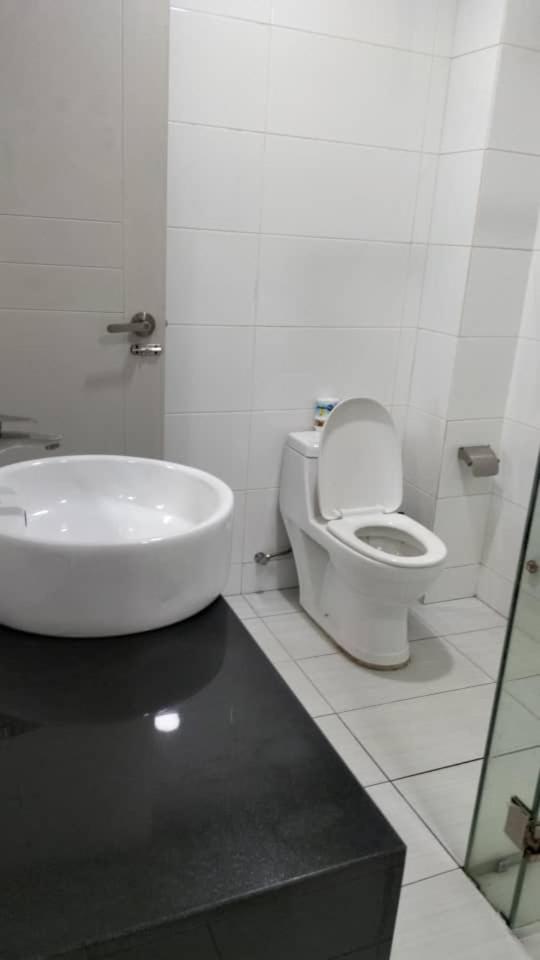 My Home The Wave Malacca Homestay エクステリア 写真